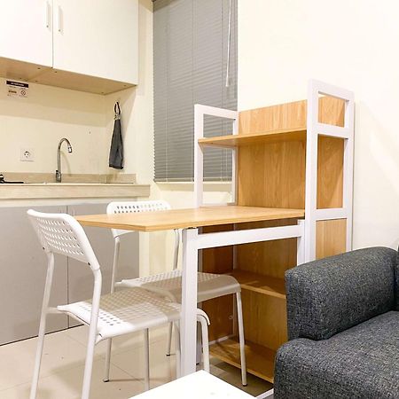 Modern Stay 2Br At Meikarta Apartment By Travelio Cikarang Bagian luar foto